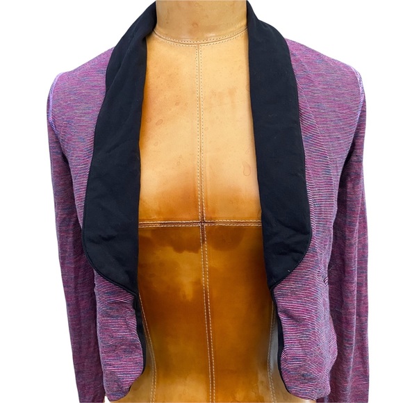 Ivivva Lululemon Disney Shake it up collaboration jacket - Picture 3 of 8